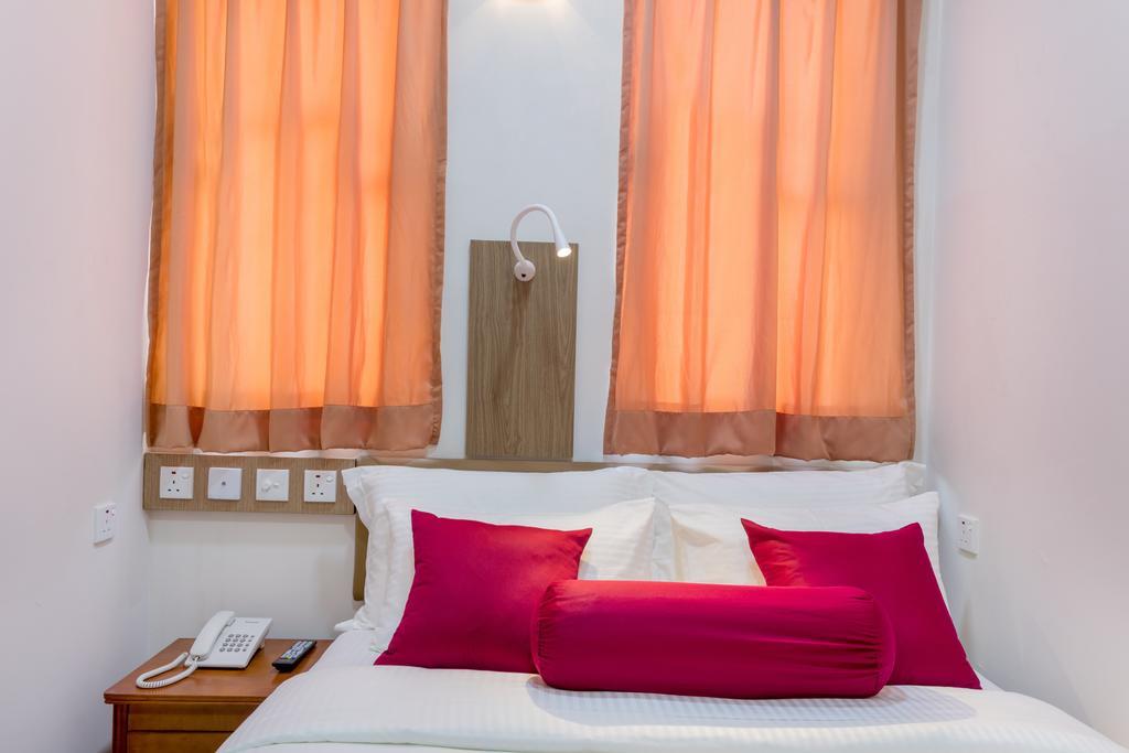 Novina Hotel Malé Eksteriør billede
